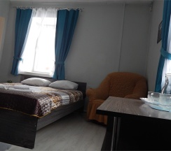 Улучшенный номер с 1 двухместной кроватью в Dom hostel