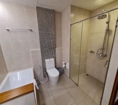 Двухместный люкс Deluxe с балконом двуспальная кровать в Grand Garden Hotel & Residence