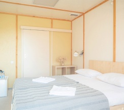 Полулюкс с террасой в Ковчег