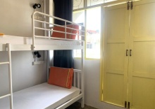 Кровать в общем номере в Sleep Sheep Phuket Hostel SHA