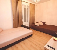 Двухместные апартаменты Comfort (двуспальная кровать) в Апартаменты SAMOцвет 9 на Киевской 3