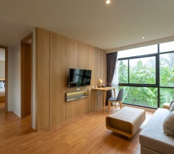 Семейный люкс Outdoor Bathtub Premium в Wyndham Garden Naithon Phuket