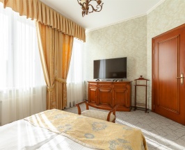 Двухкомнатный Люкс "Президентский" с двуспальной кроватью в Моя Глинка