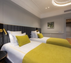 Делюкс с видом  на Кремль в Генрих