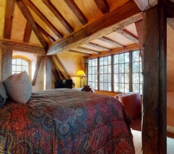 Коттедж с 4 комнатами в Juniper Ridge 16 5000 sq ft, Grand Chateau at Eagle, Expansive Mountain Views by RedAwning