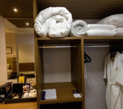 Двухместный люкс Premium Couple двуспальная кровать в JL Hotel by Bourbon