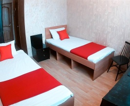 Номер эконом с 2 односпальными кроватями (с завтраком) в Maxrooms Волга Hollywood