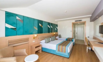 Номер Family Connecting в Dream World Hill