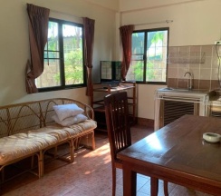Коттедж с 2 комнатами в Avila Resort