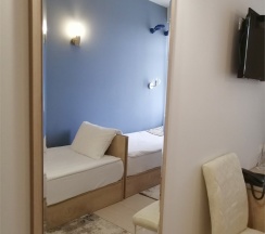 СТАНДАРТ (узкий) с 2-мя кроватями со ВСЕМИ удобствами. Новый номерной фонд в MaxxRoyal