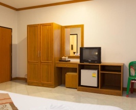 Двухместный номер Budget Цокольный этаж двуспальная кровать в The Little Moon Residence
