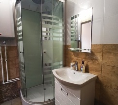 Twin Standard в Чайка