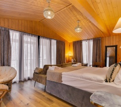 Вилла "Лембо"  у озера с купелью и террасой в Lembo