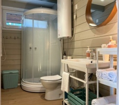 Дом Озёрный в Шелест