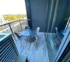  Однокомнатные апартаменты Люкс с кухней и балконом в Colden beach