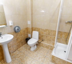 Стандартный 6-ти местный номер в ГородОтель