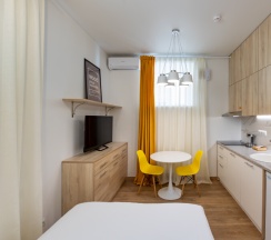 Студия на цокольном этаже в Кarl House