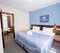 Двухместный коттедж Люкс двуспальная кровать в Aq-Qaiyn