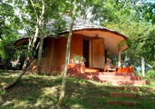 Двухместный коттедж двуспальная кровать в Chiang Dao Roundhouses