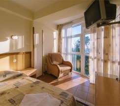 СТАНДАРТ С ВИДОМ НА МОРЕ С ВИТРАЖОМ в Золотая пальма