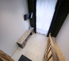Двухуровневый Duplex 101 в Chernika House
