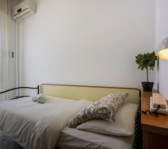 Номер Standard с балконом в Hotel Mamy