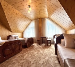 Четырёхместная комната эконом в Корнилофф от Травел Хотелс Антураж