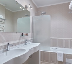 Семейный номер Standard с красивым видом из окна в Alean Family Doville