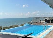 Апартаменты с бассейном и видом на море в Grand hotel Anapa