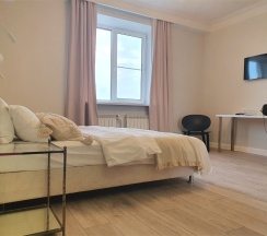 Полулюкс в Аист