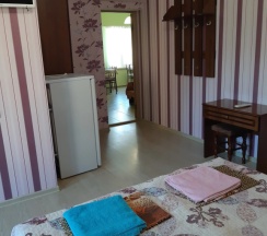 Трёхместный номер Superior с балконом в Дуэт