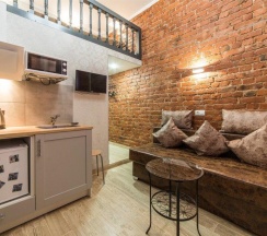 Двухуровневая комната стандарт с 1 двуспальной кроватью в Samsonov Hotels