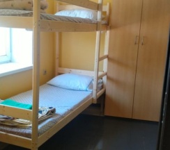 Кровать в общем номере в Старый город