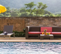 Вилла с 3 комнатами с балконом в Viola Pool Villa