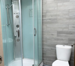 Twin Room для двоих в Melton Hotel
