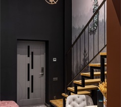 Двухуровневые апартаменты для троих гостей в Smart Hotel Kantemirovsky