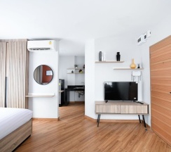 Номер Deluxe в You Hotel