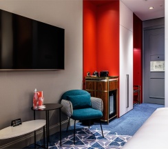 Представительский Кинг с видом на город в Maidens Hotel Moscow