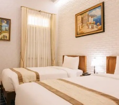 Четырёхместный номер Standard с 2 комнатами в Chuchai Buri Sri Amphawa
