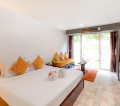 Двухместный номер Superior двуспальная кровать в Club Bamboo Boutique Patong Beach Resort