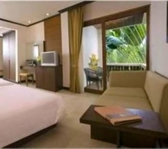 Одноместный номер Standard с видом на сад двуспальная кровать в Thai House Beach Resort