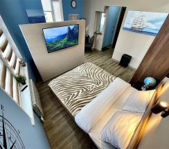 Семейный люкс с балконом и видом на море в Hotel Pallada