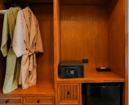 Двухместный номер Superior двуспальная кровать в Sugar Marina Resort – LAGOON Villas – Nai Yang Beach