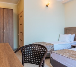 Трёхместный номер Standard в L-hotel