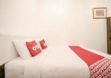 Двухместный номер Standard в OYO 568 Art Hotel Hua Lamphong - Hostel