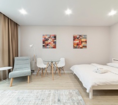 Двухместные апартаменты двуспальная кровать в Апартаменты BelaTravel Николы Теслы 20