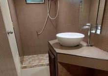 Двухместный номер Standard с балконом двуспальная кровать в Tientong Guesthouse