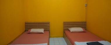 Двухместный номер Standard 2 отдельные кровати в OYO 730 Meedee Hostel