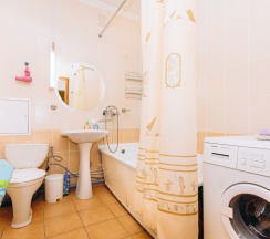 Комфорт с 2 спальнями \ в Алеся