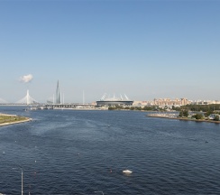 Студия с панорамным видом на Неву в Docklands